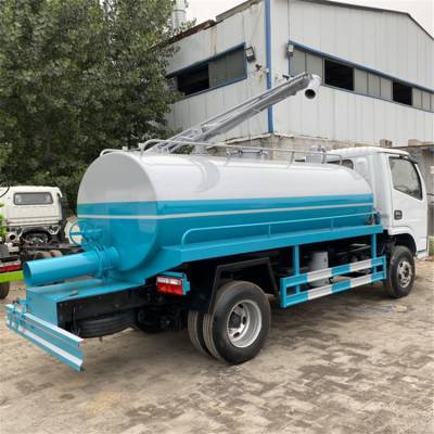 東風8噸吸糞車 山東廠家的專業選擇，搭載國六朝柴170馬力發動機